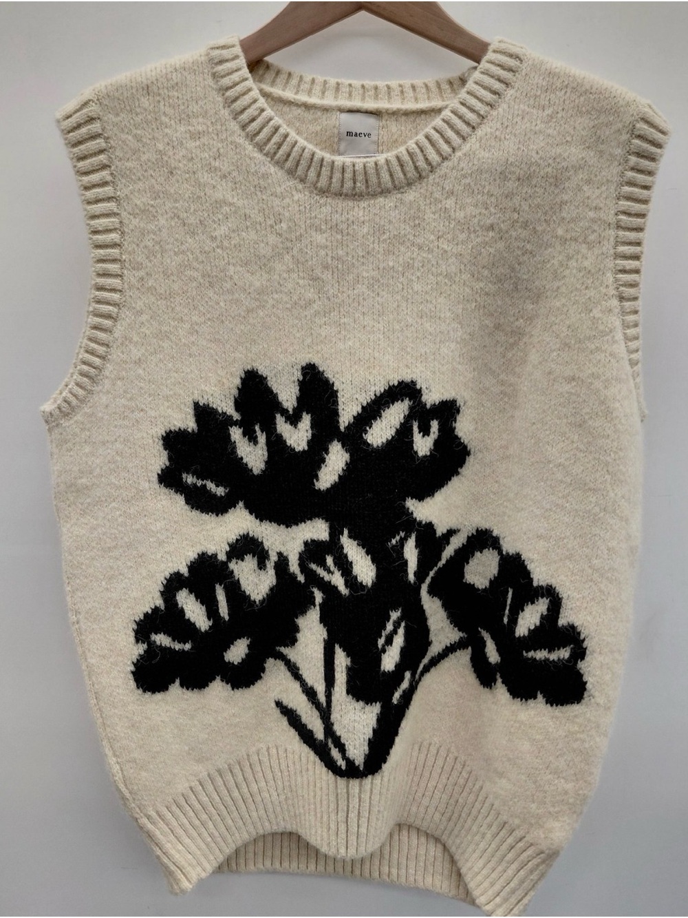 Maeve Anthropologie Graphic Flower Sweater Vest